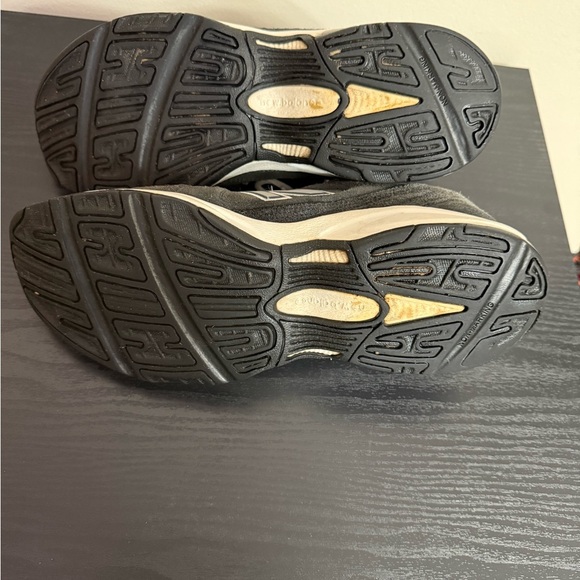 New Balance 608v3 Dark Gray Suede Leather Men’s Shoes Sz 12 - Picture 6 of 7